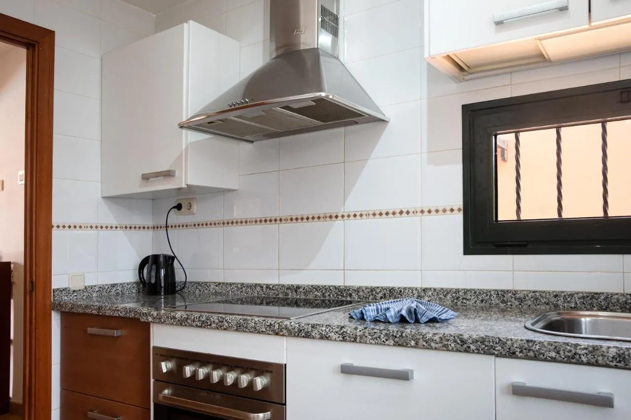 Lovely 2-Bed Villa In Corralejo Fuerteventura