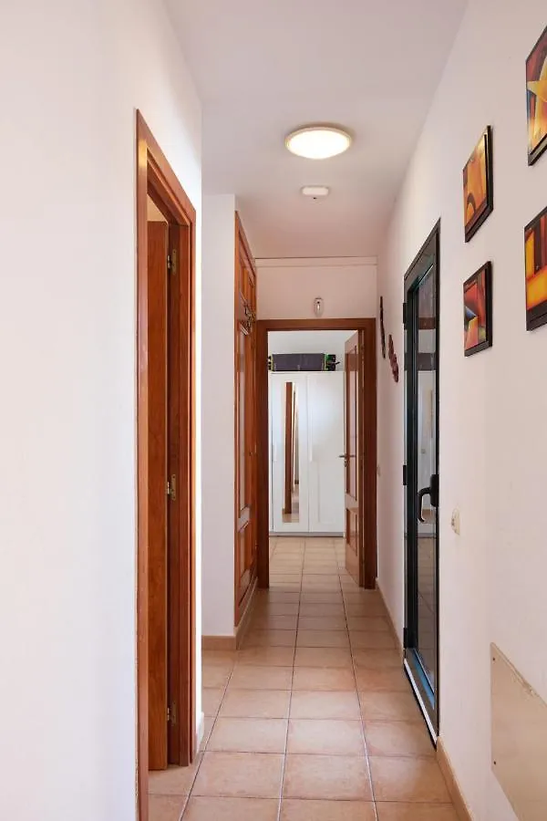 Lovely 2-Bed Villa In Corralejo Fuerteventura
